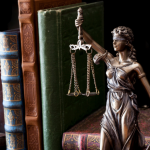 Hebron Costa Cruz de Oliveira destaca como o repertório cultural amplia a visão crítica e fortalece a atuação jurídica humanizada.