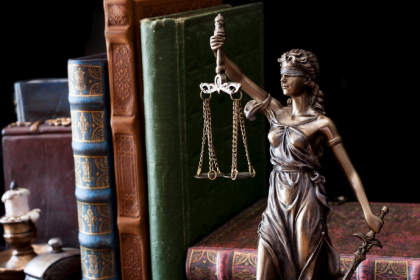 Hebron Costa Cruz de Oliveira destaca como o repertório cultural amplia a visão crítica e fortalece a atuação jurídica humanizada.