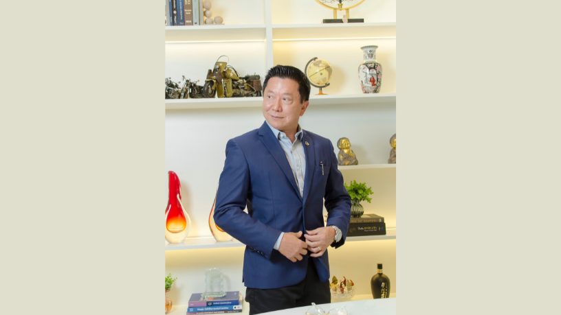O Dr. Milton Seigi Hayashi revela como o lifting de coxas pode devolver firmeza e autoestima com mínima cicatriz.