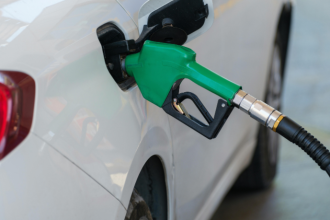 Conflito no Oriente Médio pressiona preços dos combustíveis e impacta consumidores em Campo Mourão