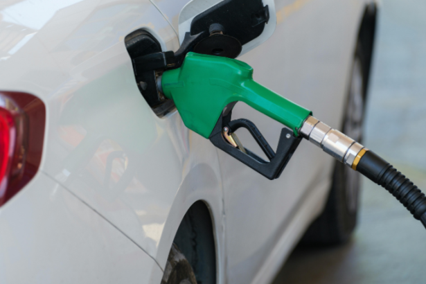 Conflito no Oriente Médio pressiona preços dos combustíveis e impacta consumidores em Campo Mourão