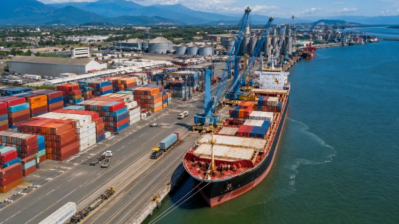 Paraná lidera crescimento econômico no Brasil e consolida ambiente favorável a investimentos