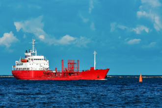 Ataques a petroleiros no Mar Vermelho levam preço do petróleo a mais de US$ 98 o barril