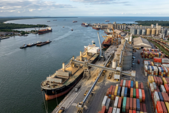 Tarifas dos EUA e avanço das exportações brasileiras colocam Paraná no radar do comércio mundial